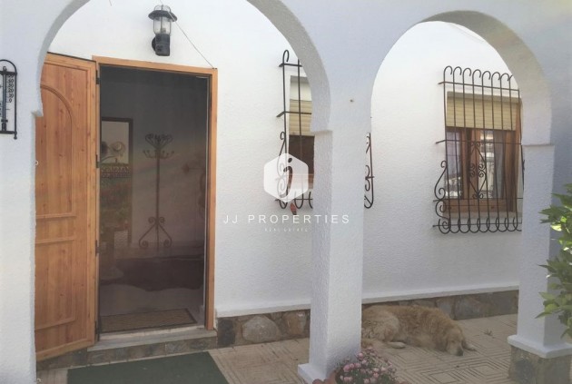 Tweedehands - Chalet -
Torrevieja - Costa Blanca