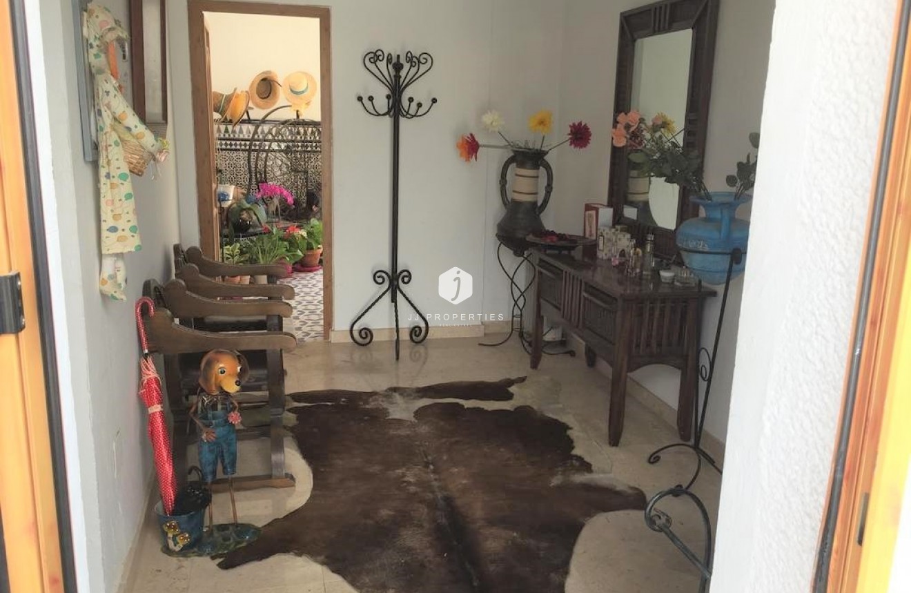 Tweedehands - Chalet -
Torrevieja - Costa Blanca