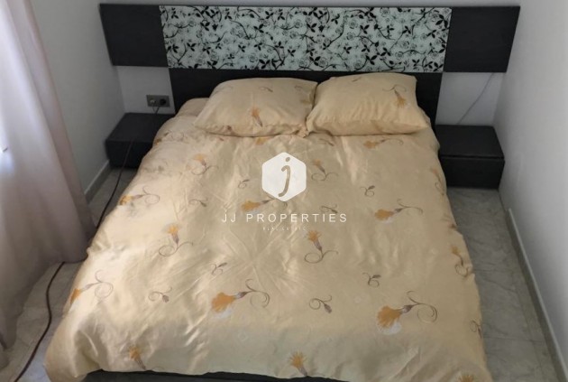 Tweedehands - Chalet -
Torrevieja - Costa Blanca