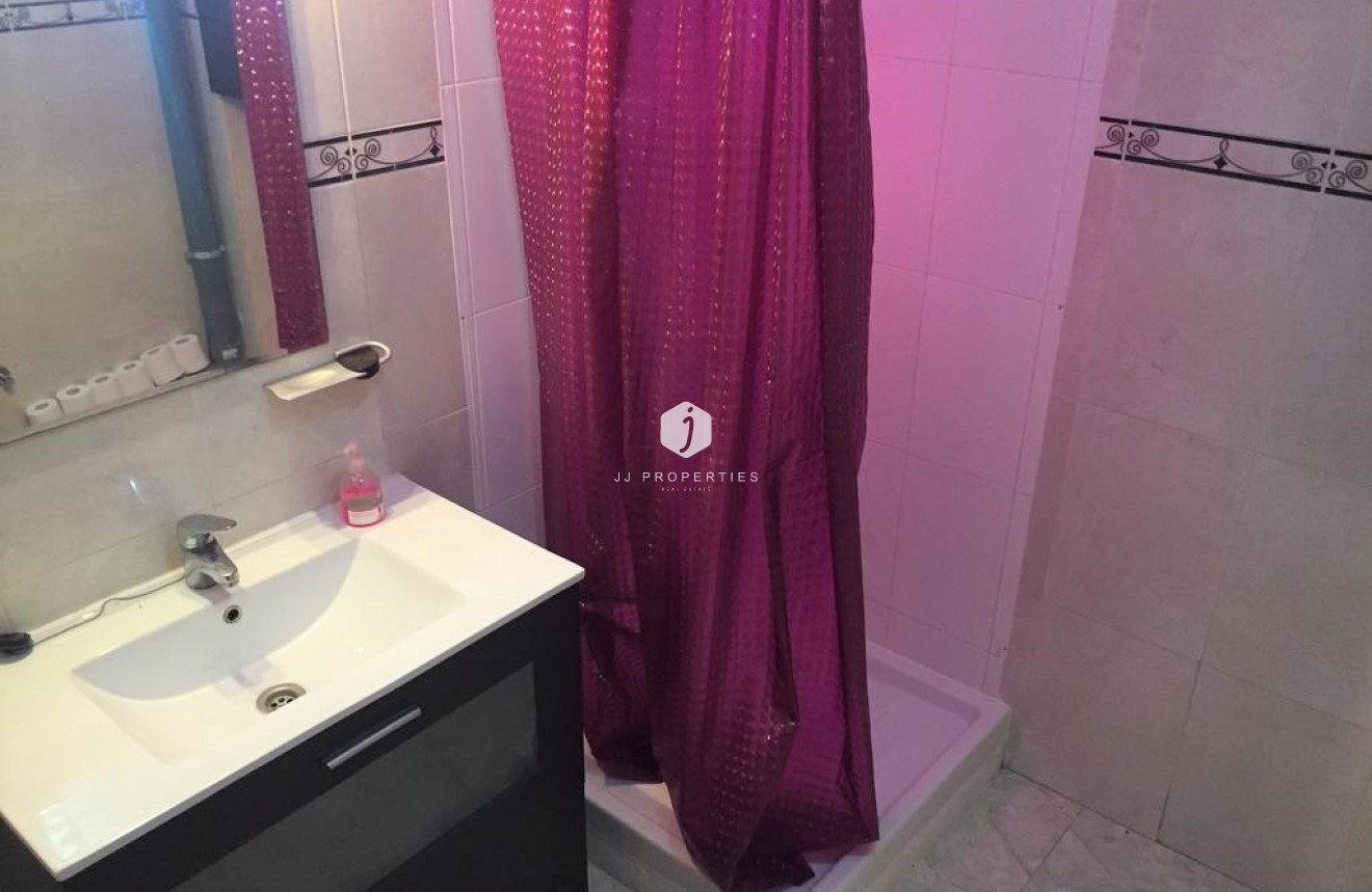 Tweedehands - Chalet -
Torrevieja - Costa Blanca