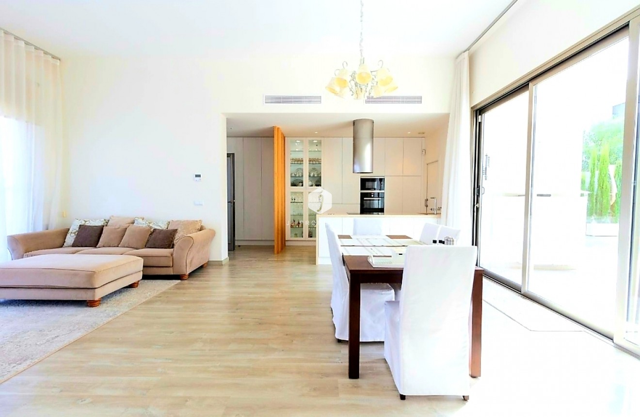 Tweedehands - Chalet -
Benijofar - Costa Blanca