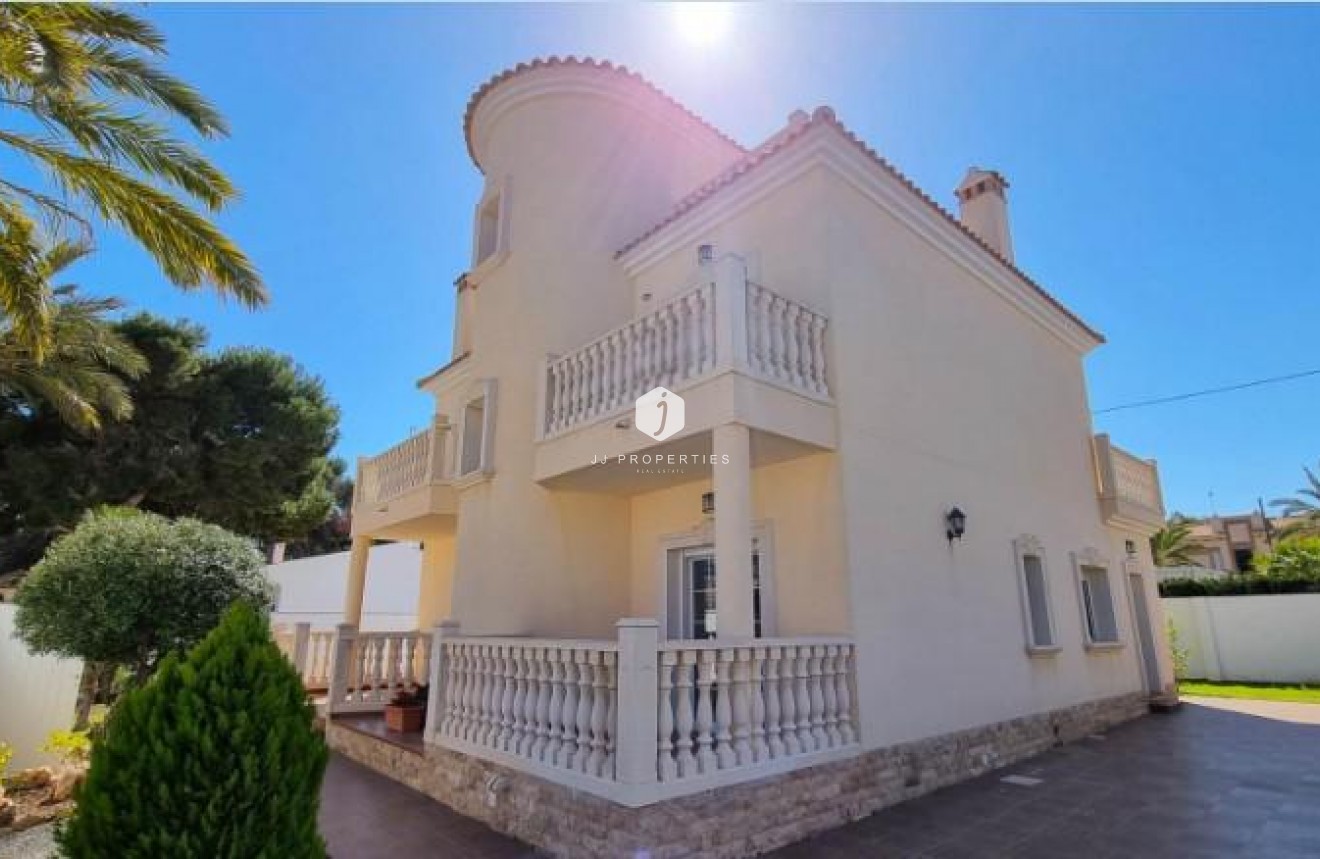 Tweedehands - Chalet -
Cabo Roig - Costa Blanca