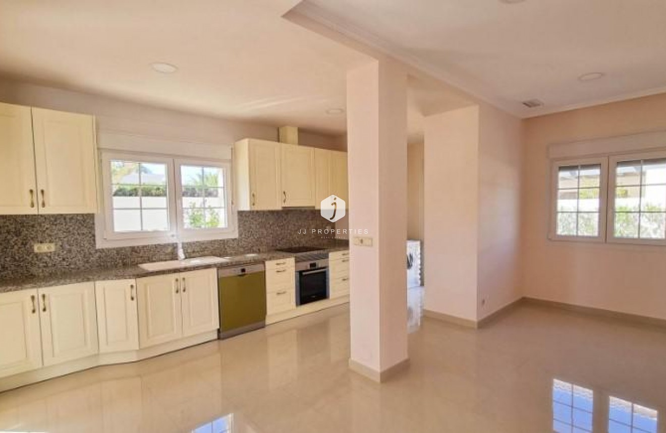 Tweedehands - Chalet -
Cabo Roig - Costa Blanca