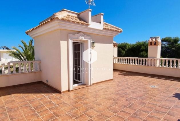 Tweedehands - Chalet -
Cabo Roig - Costa Blanca