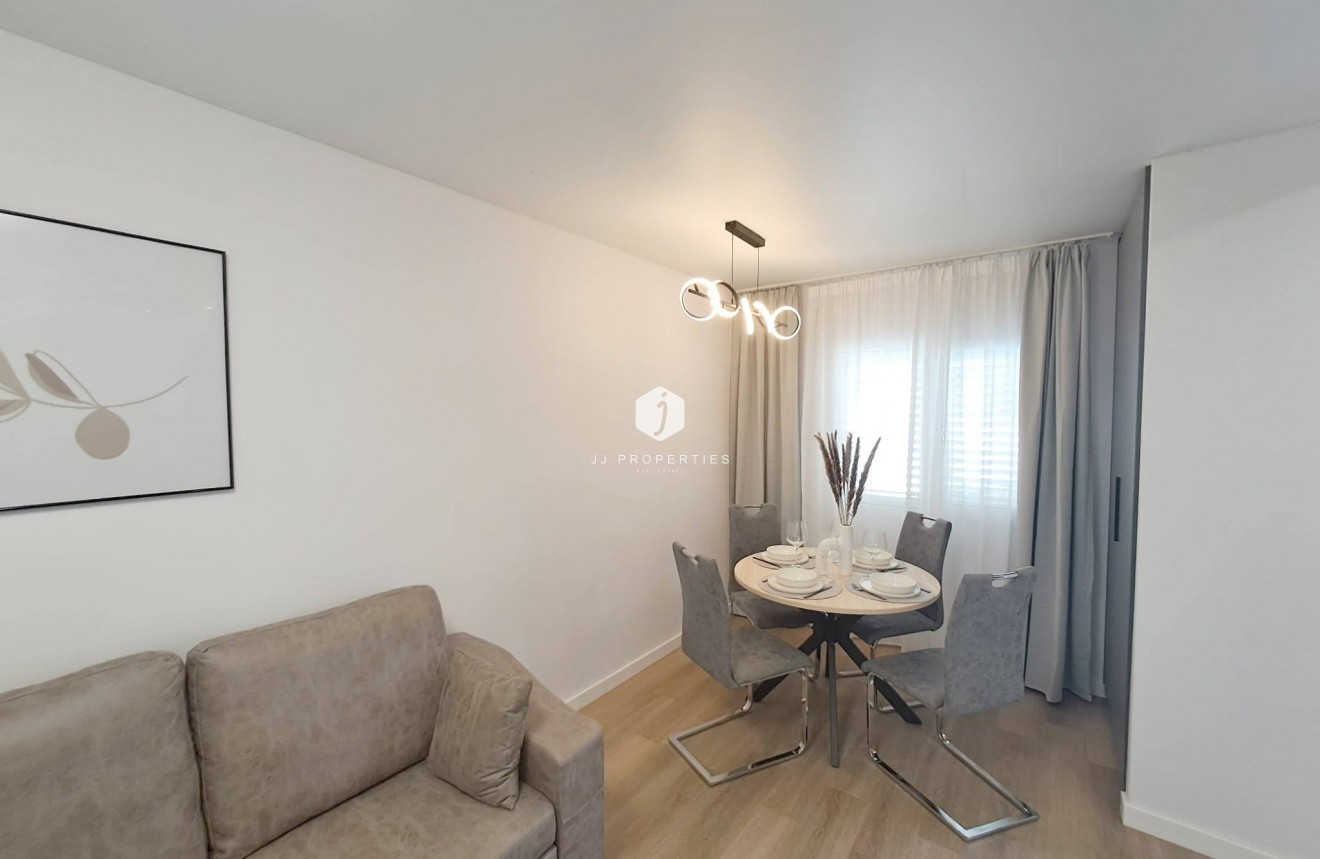 Tweedehands - Chalet -
Torrevieja - Costa Blanca