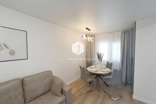 Tweedehands - Chalet -
Torrevieja - Costa Blanca