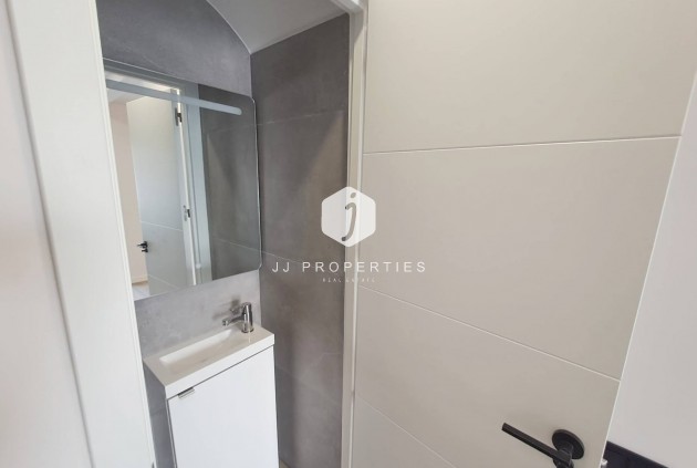 Tweedehands - Chalet -
Torrevieja - Costa Blanca