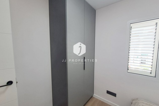 Tweedehands - Chalet -
Torrevieja - Costa Blanca