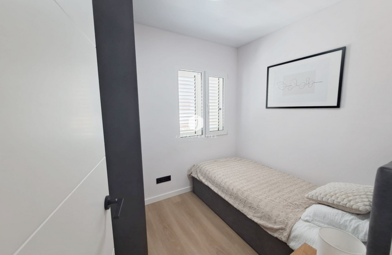 Tweedehands - Chalet -
Torrevieja - Costa Blanca