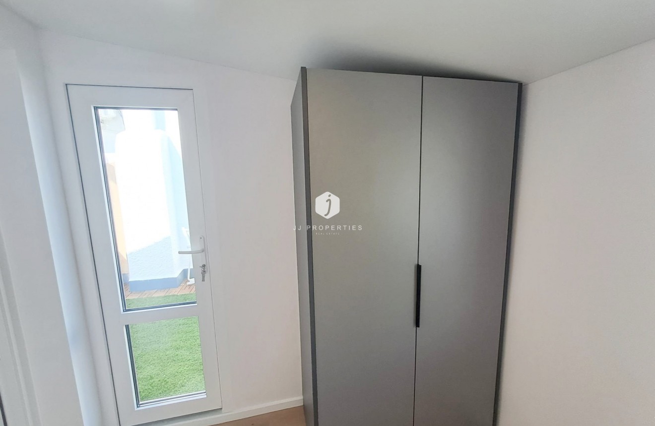 Tweedehands - Chalet -
Torrevieja - Costa Blanca