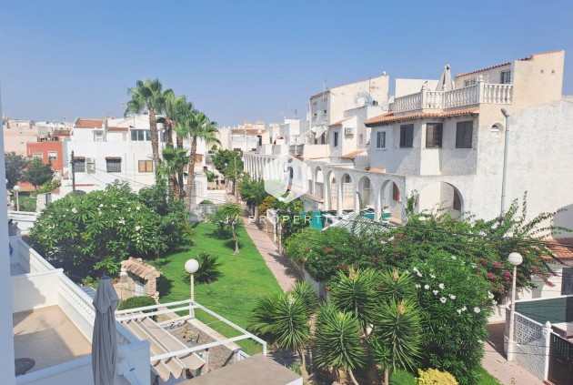 Tweedehands - Chalet -
Torrevieja - Costa Blanca