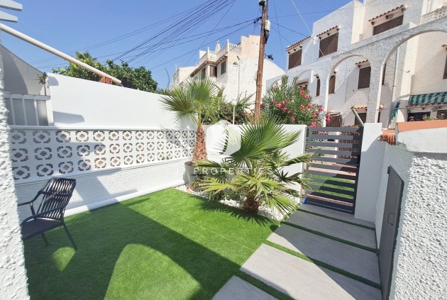 Tweedehands - Chalet -
Torrevieja - Costa Blanca