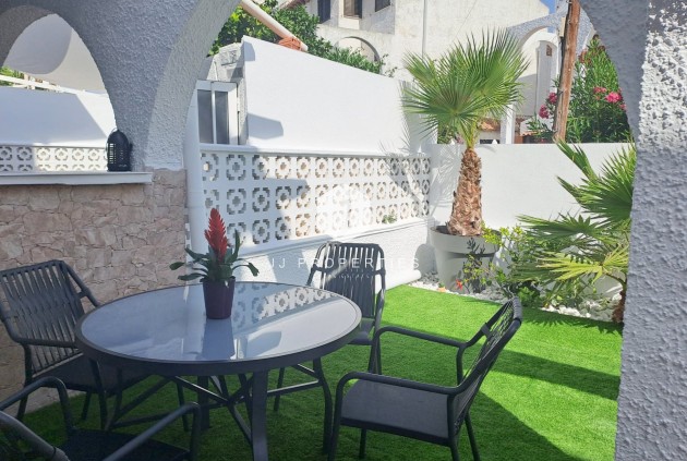 Tweedehands - Chalet -
Torrevieja - Costa Blanca