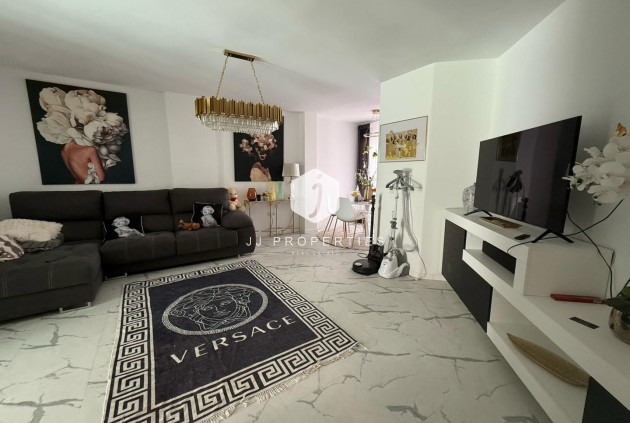 Tweedehands - Appartement / flat -
Torrevieja - Costa Blanca