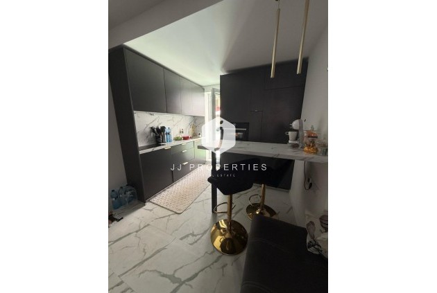 Tweedehands - Appartement / flat -
Torrevieja - Costa Blanca