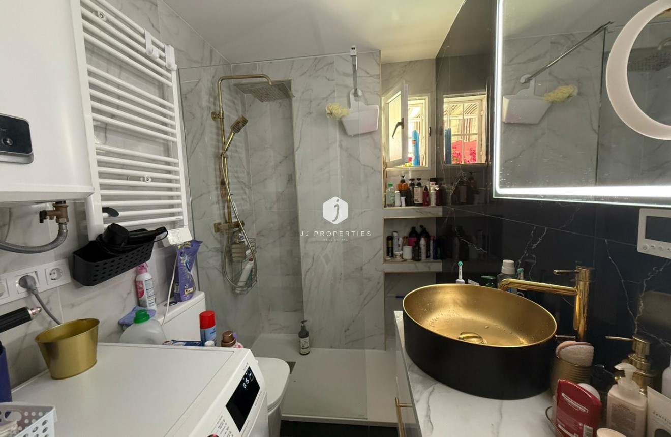 Tweedehands - Appartement / flat -
Torrevieja - Costa Blanca