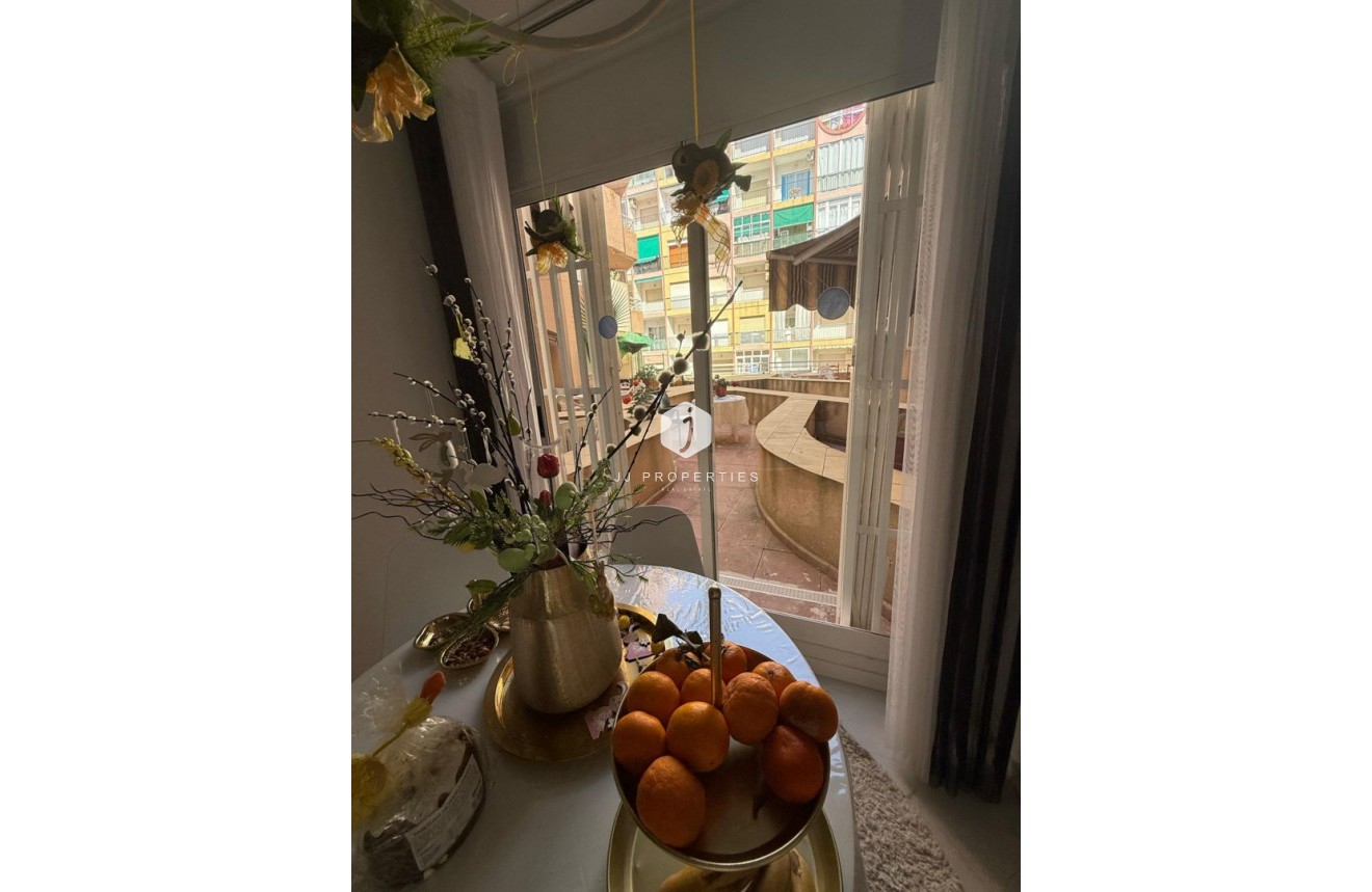 Tweedehands - Appartement / flat -
Torrevieja - Costa Blanca