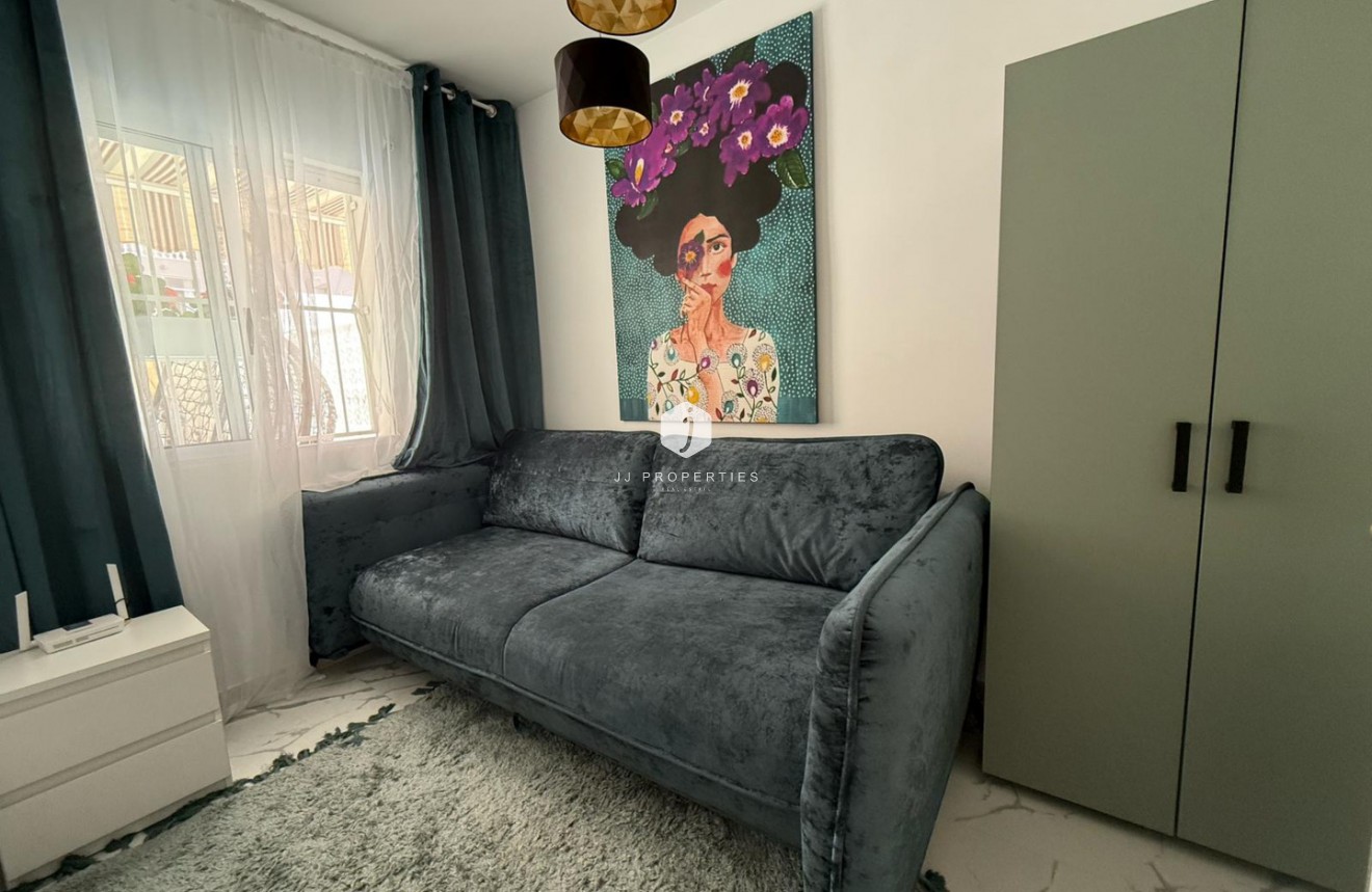 Tweedehands - Appartement / flat -
Torrevieja - Costa Blanca