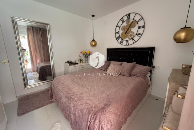 Tweedehands - Appartement / flat -
Torrevieja - Costa Blanca