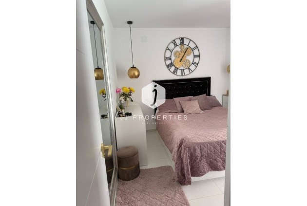 Tweedehands - Appartement / flat -
Torrevieja - Costa Blanca