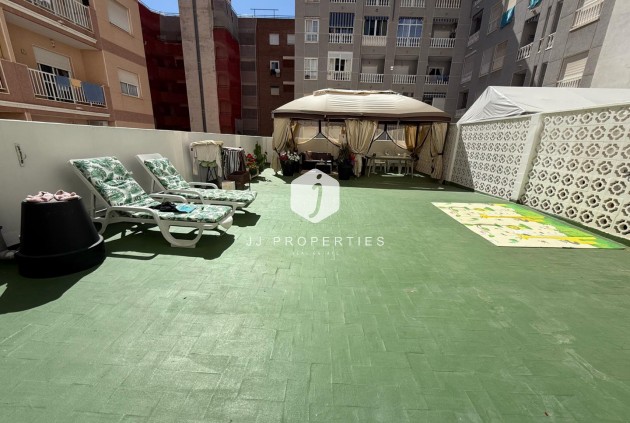 Tweedehands - Appartement / flat -
Torrevieja - Costa Blanca