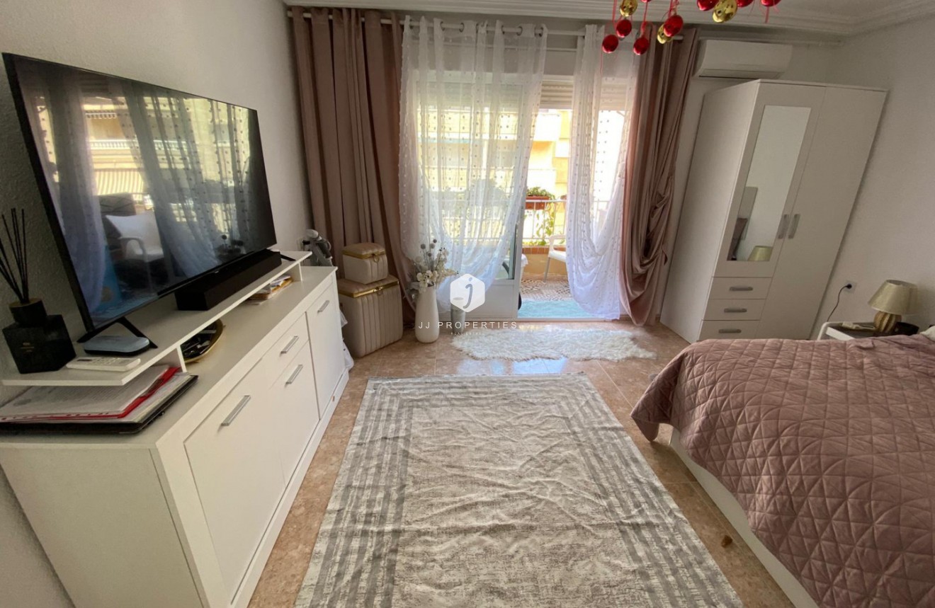 Segunda mano - Apartamento / piso -
Torrevieja - Costa Blanca