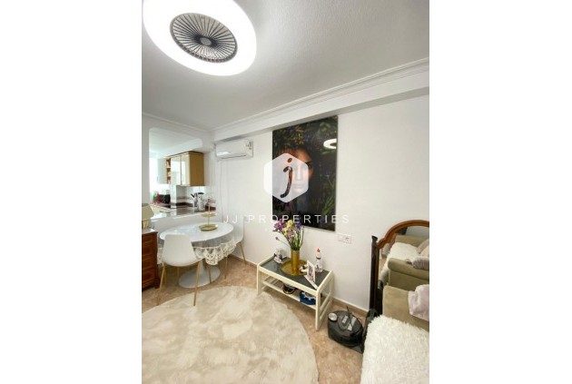 Segunda mano - Apartamento / piso -
Torrevieja - Costa Blanca