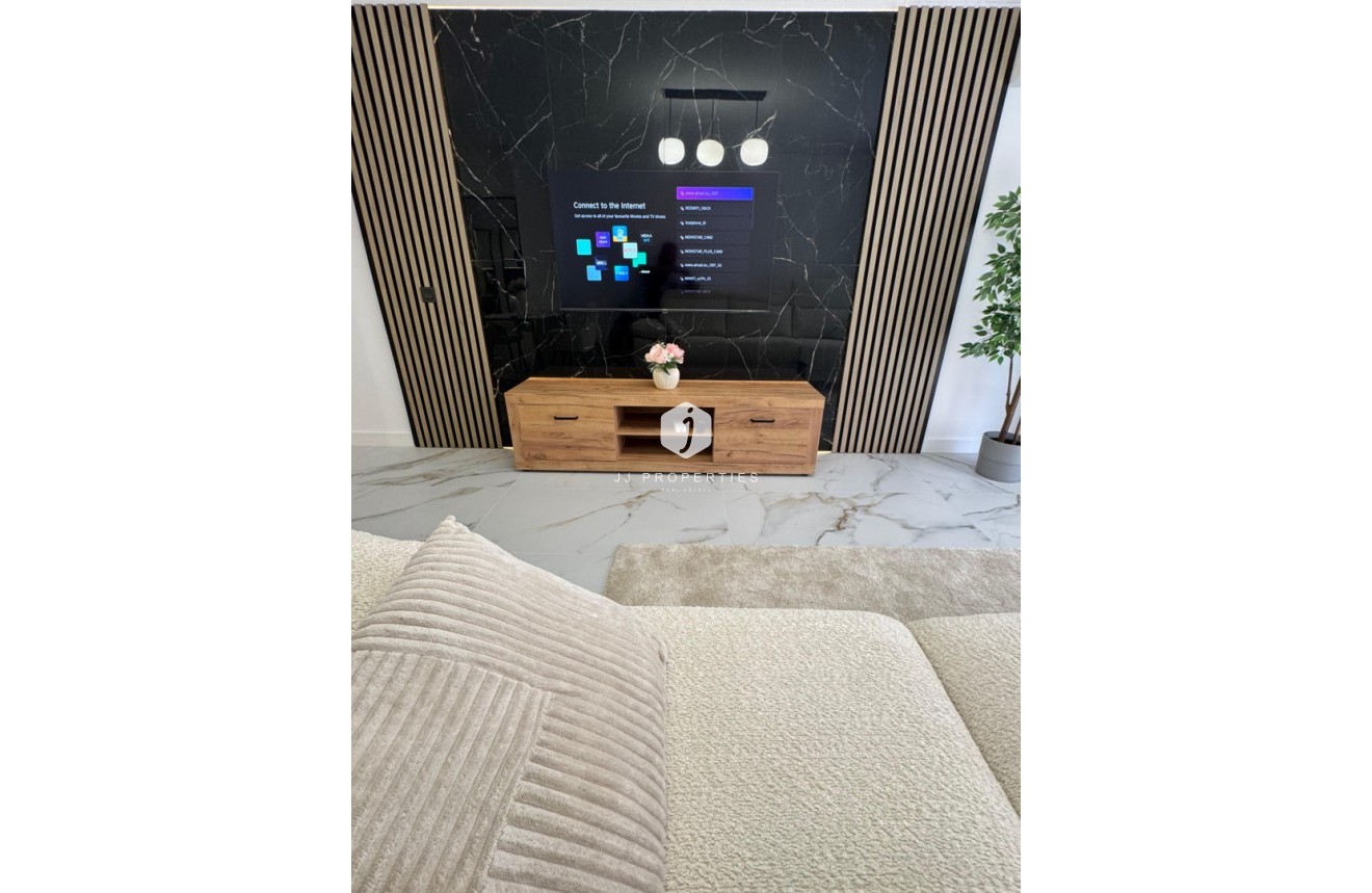 Tweedehands - Appartement / flat -
Torrevieja - Costa Blanca