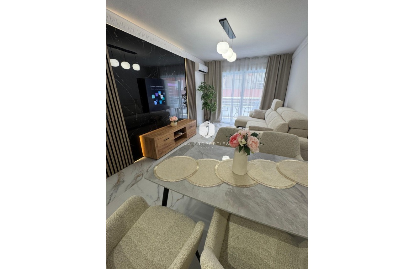 Tweedehands - Appartement / flat -
Torrevieja - Costa Blanca