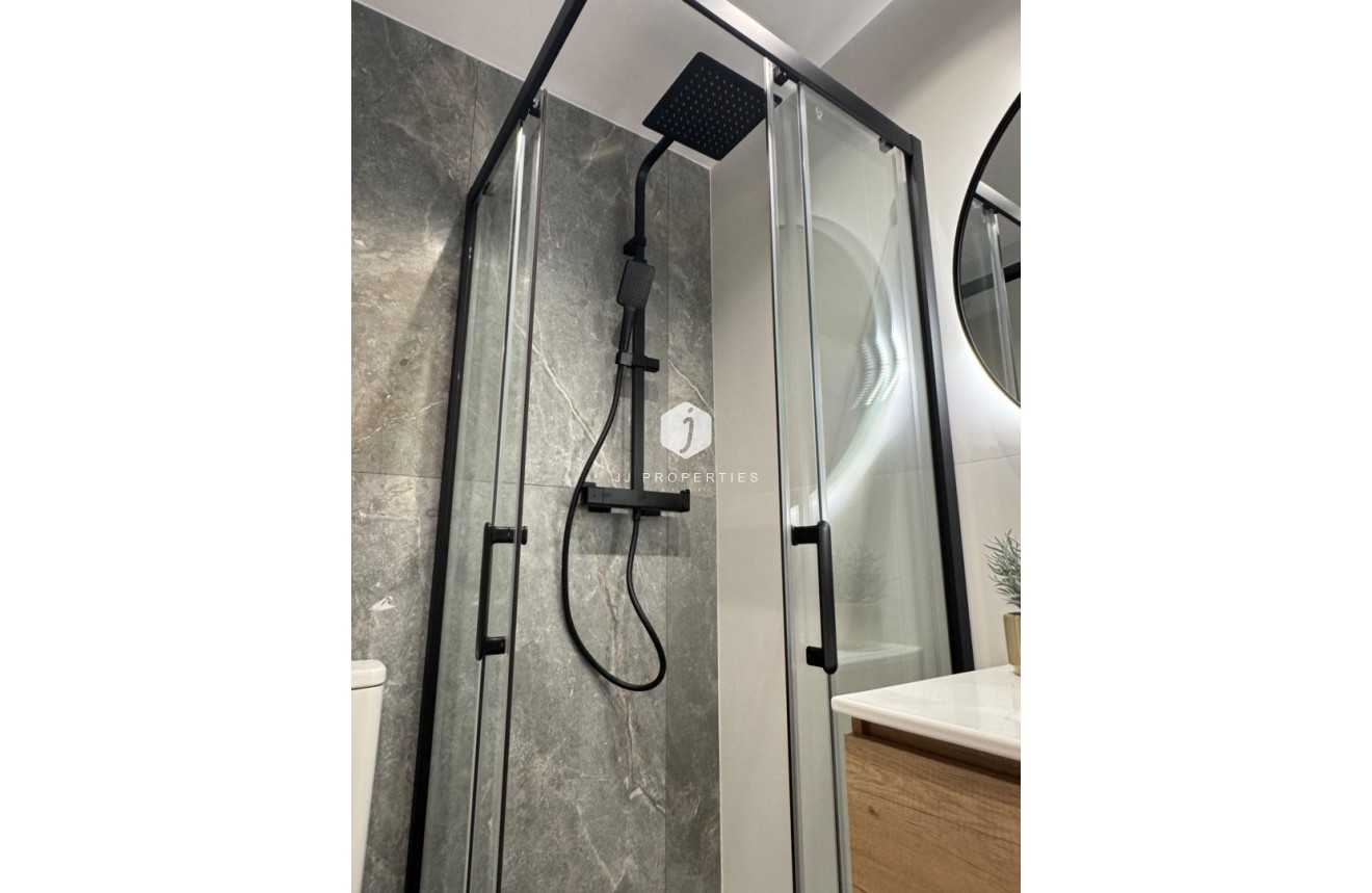 Tweedehands - Appartement / flat -
Torrevieja - Costa Blanca