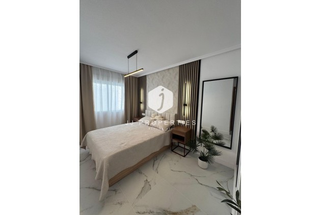 Tweedehands - Appartement / flat -
Torrevieja - Costa Blanca