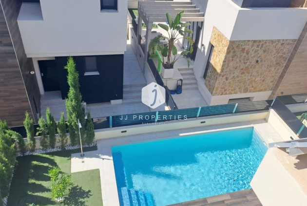 Tweedehands - Chalet -
Orihuela Costa - Costa Blanca