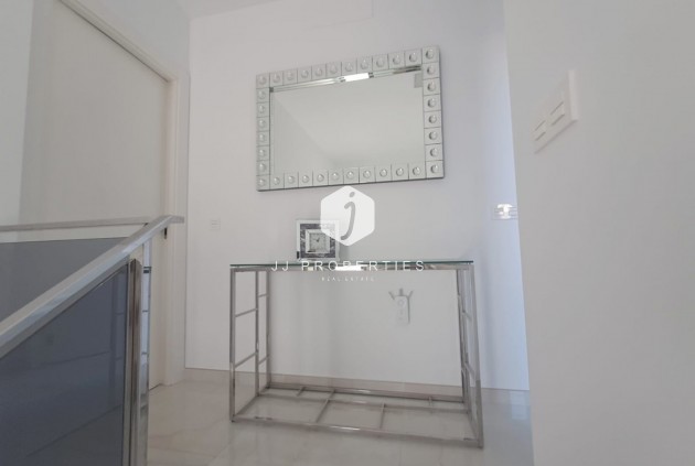 Tweedehands - Chalet -
Orihuela Costa - Costa Blanca