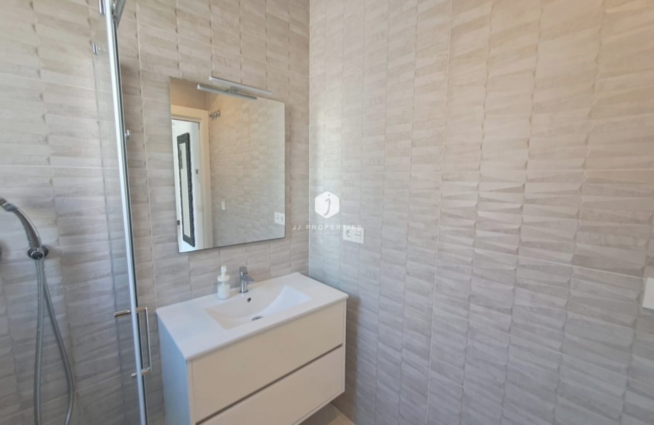 Tweedehands - Chalet -
Orihuela Costa - Costa Blanca