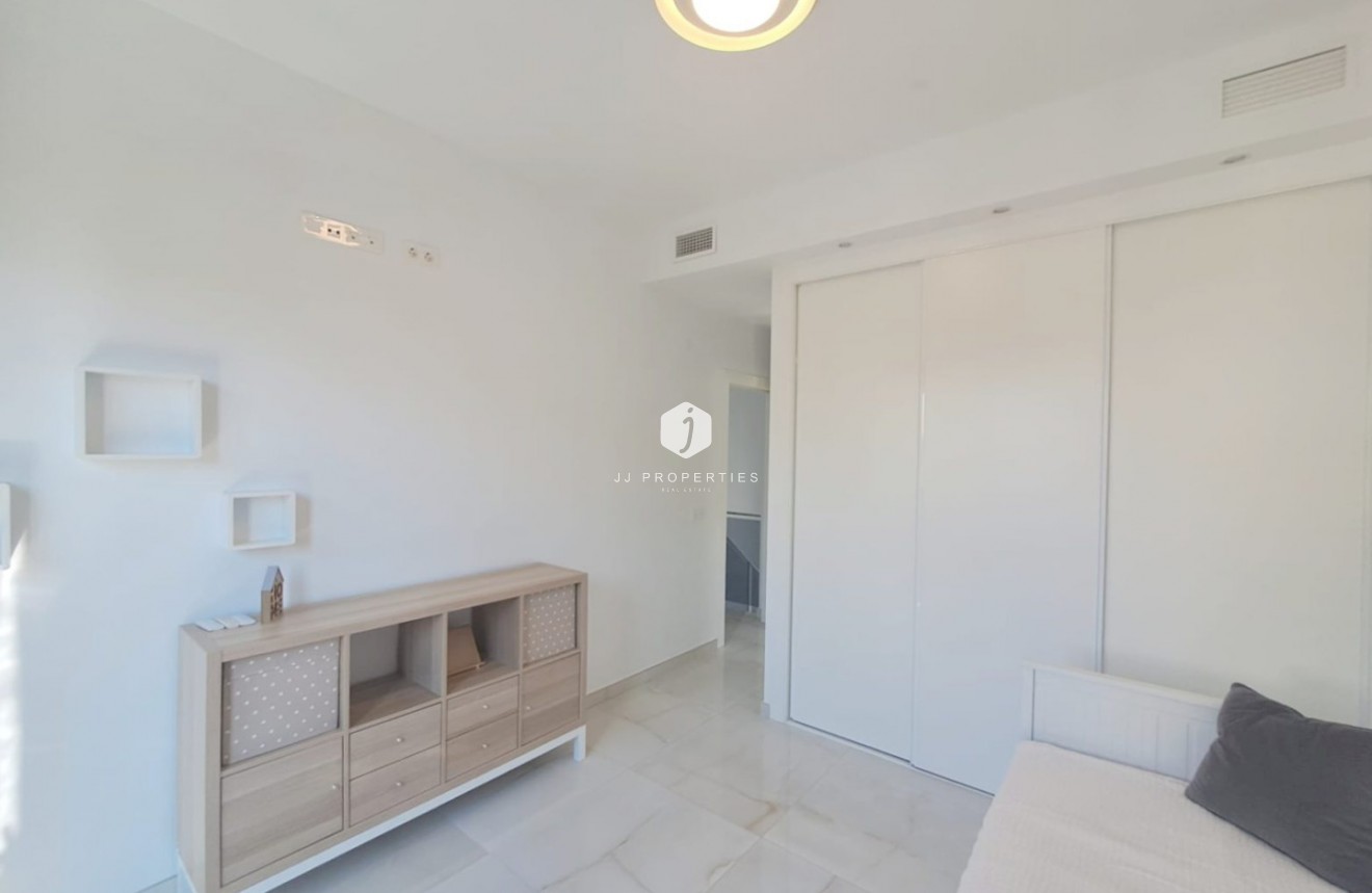 Tweedehands - Chalet -
Orihuela Costa - Costa Blanca