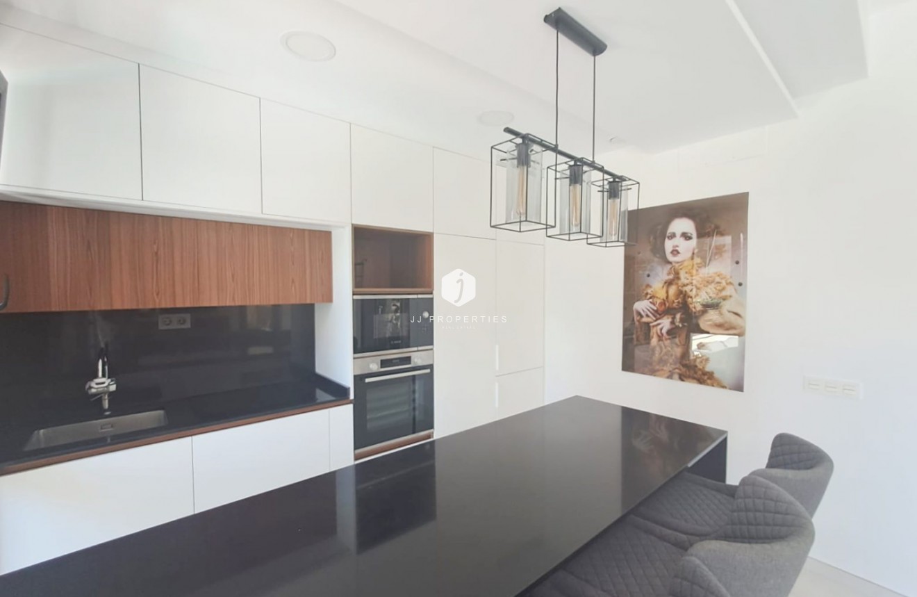 Tweedehands - Chalet -
Orihuela Costa - Costa Blanca