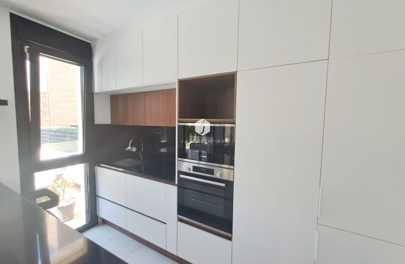 Tweedehands - Chalet -
Orihuela Costa - Costa Blanca