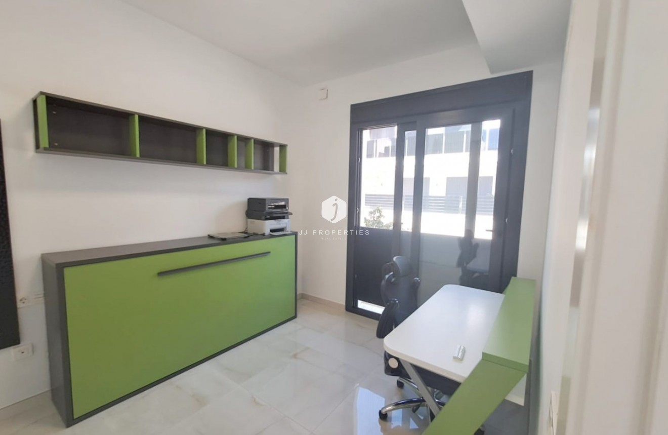 Tweedehands - Chalet -
Orihuela Costa - Costa Blanca