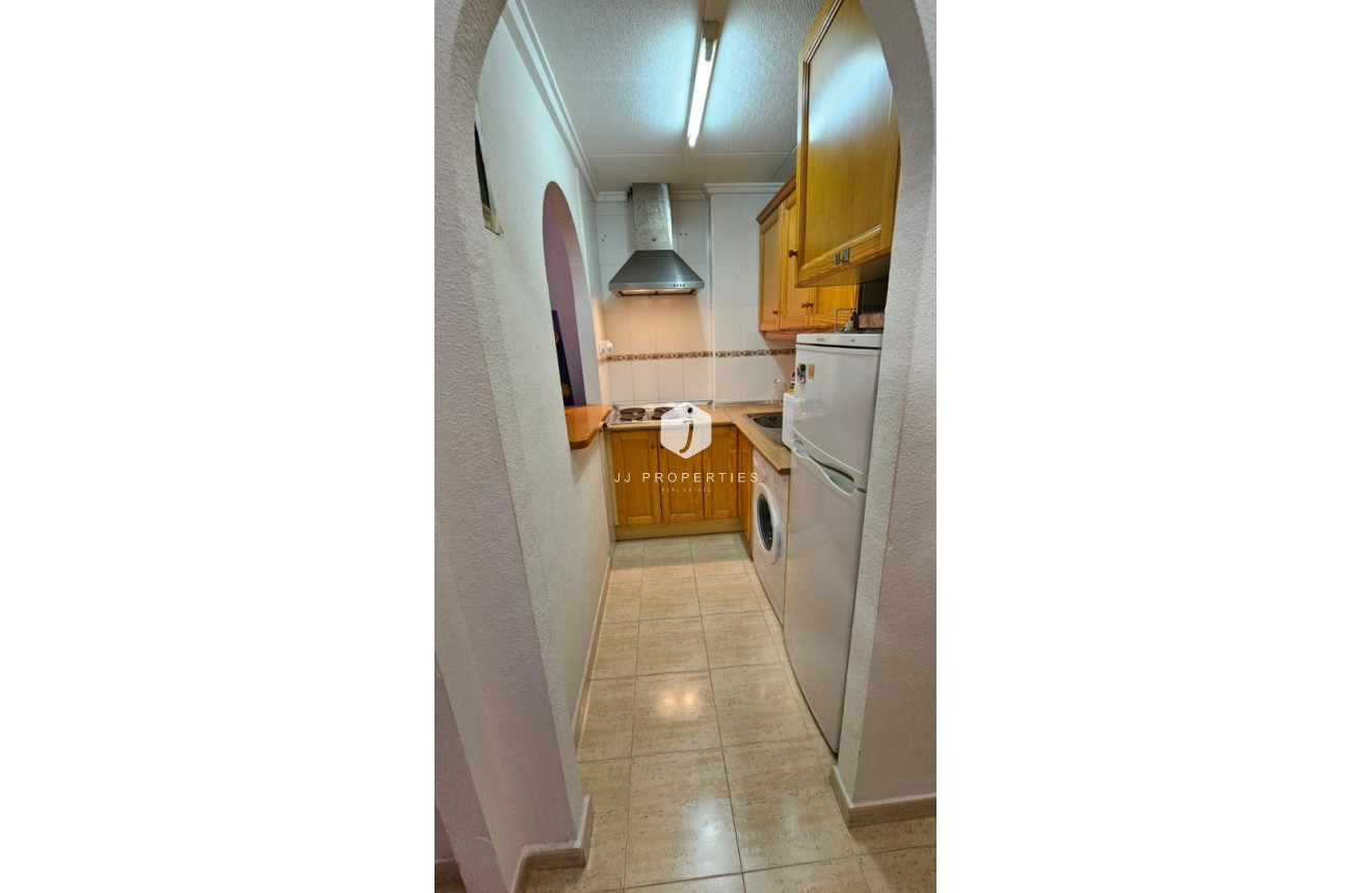 Tweedehands - Appartement / flat -
Torrevieja - Costa Blanca