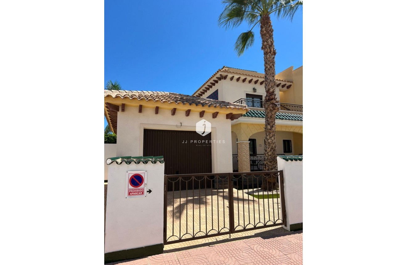 Segunda mano - Chalet -
Ciudad Quesada - Costa Blanca