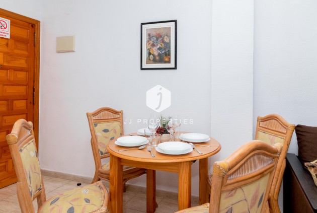 Tweedehands - Appartement / flat -
Torrevieja - Costa Blanca