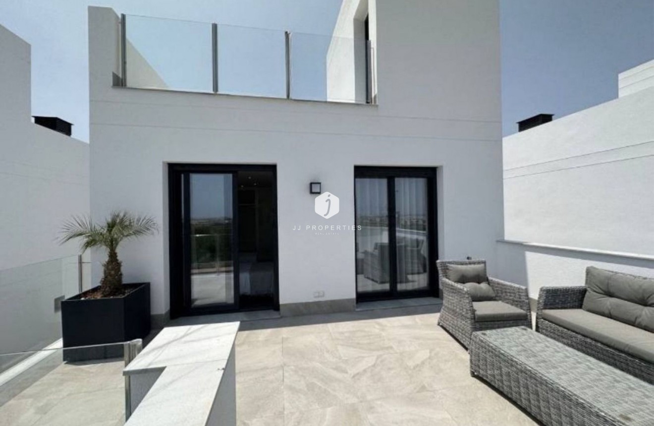 Tweedehands - Chalet -
Torrevieja - Costa Blanca