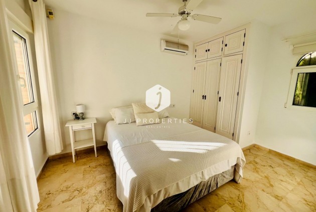 Aus zweiter Hand - Villa -
Orihuela Costa - Lomas De Campoamor-las Ramblas