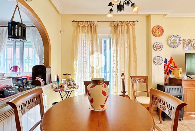 Tweedehands - Chalet -
Orihuela Costa - Costa Blanca