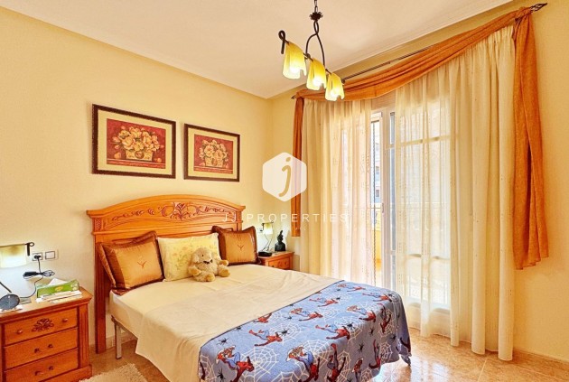 Tweedehands - Chalet -
Orihuela Costa - Costa Blanca