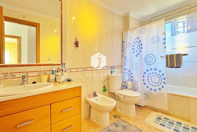 Tweedehands - Chalet -
Orihuela Costa - Costa Blanca