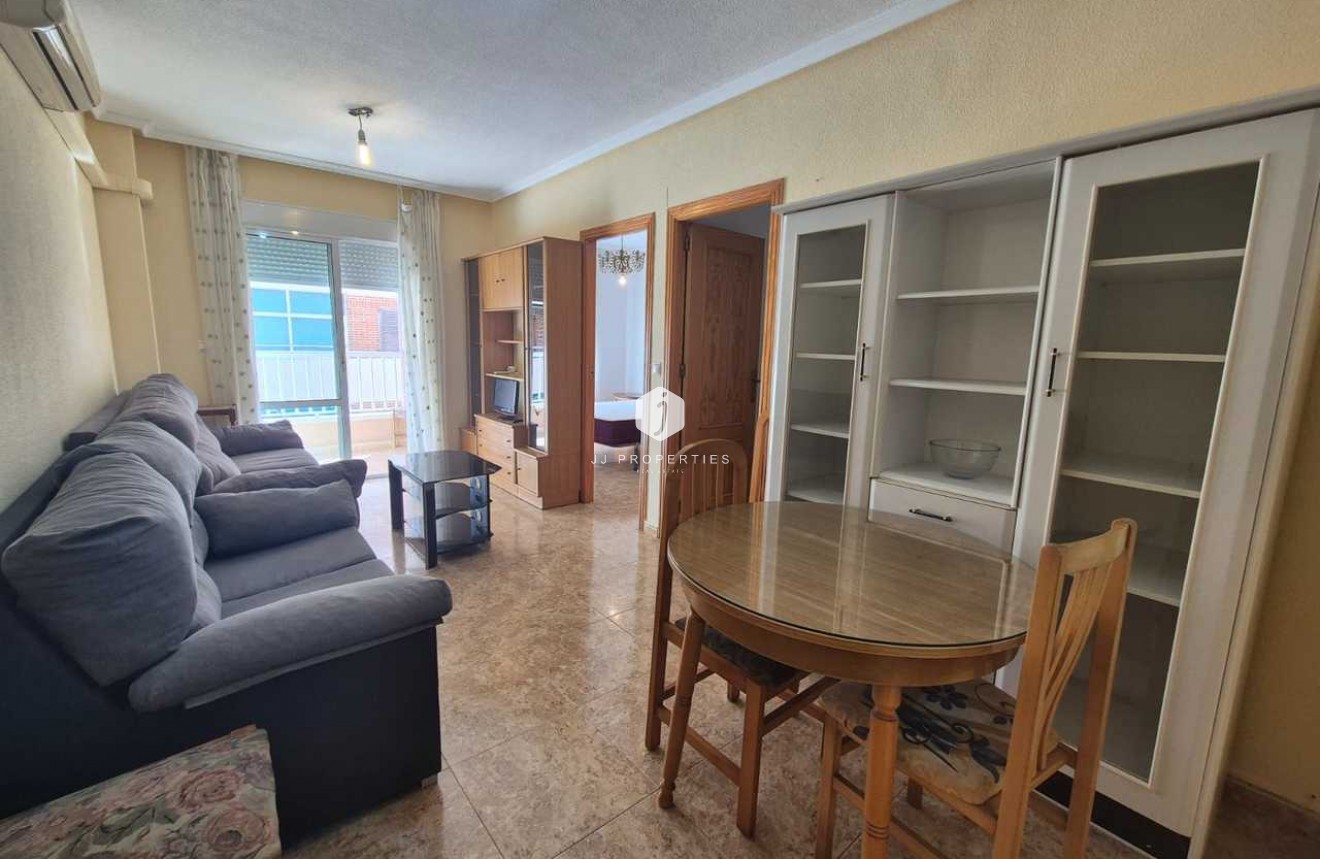 Tweedehands - Appartement / flat -
Torrevieja - Costa Blanca