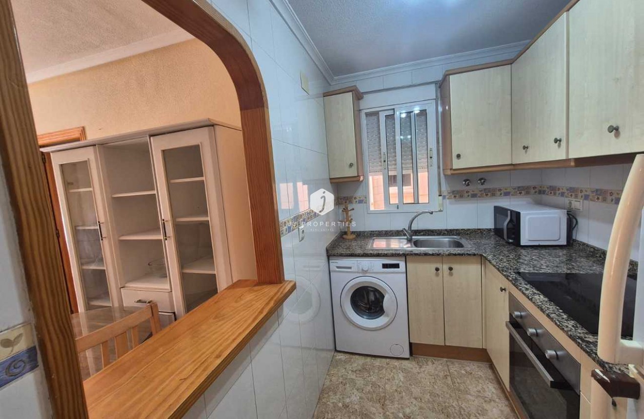 Tweedehands - Appartement / flat -
Torrevieja - Costa Blanca