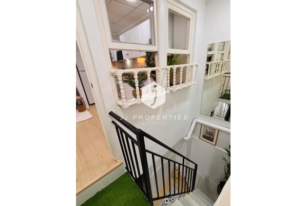 Tweedehands - Appartement / flat -
Torrevieja - Costa Blanca