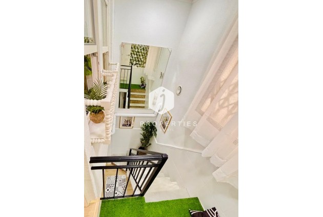 Tweedehands - Appartement / flat -
Torrevieja - Costa Blanca